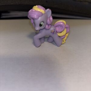 My Little Pony Rainbow Swirl 2" Figure 2010 MLP Hasbro Replacement